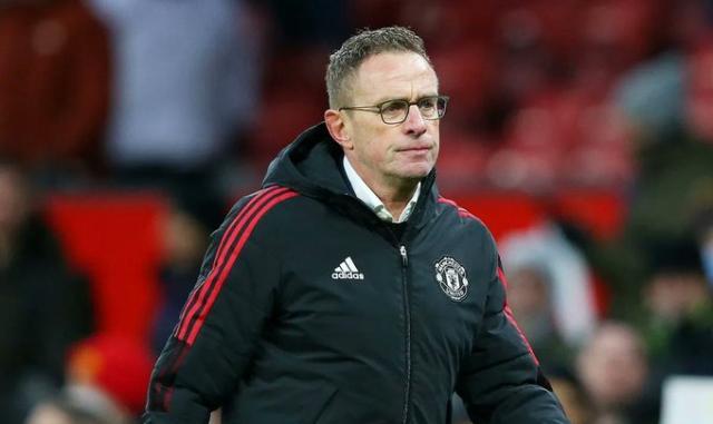 开云体育官方网址-朗尼克：非常失望 我们本应在上半场就确立胜局